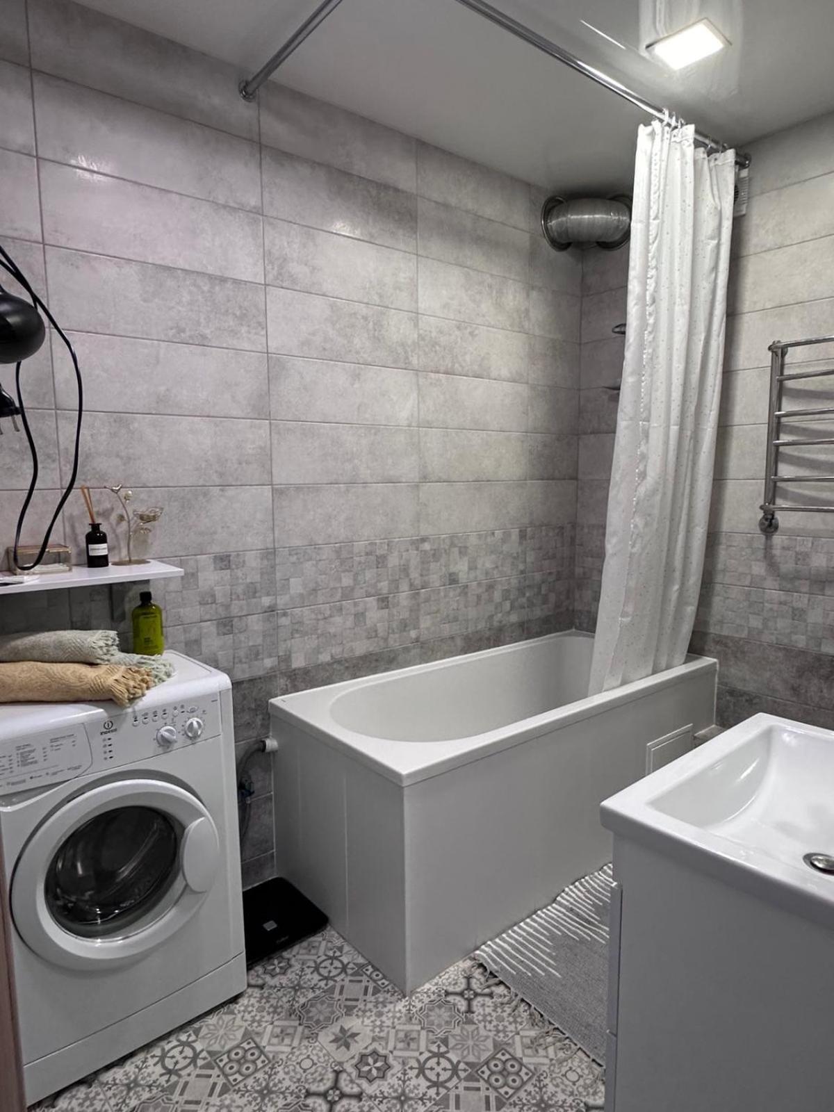 Sisters Apartment Shevchenko Chernihiv Exterior foto